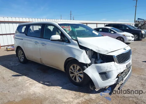 2017 Kia Sedona L z USA, uszkodzony, nr VIN KNDMA5C16H6272576
